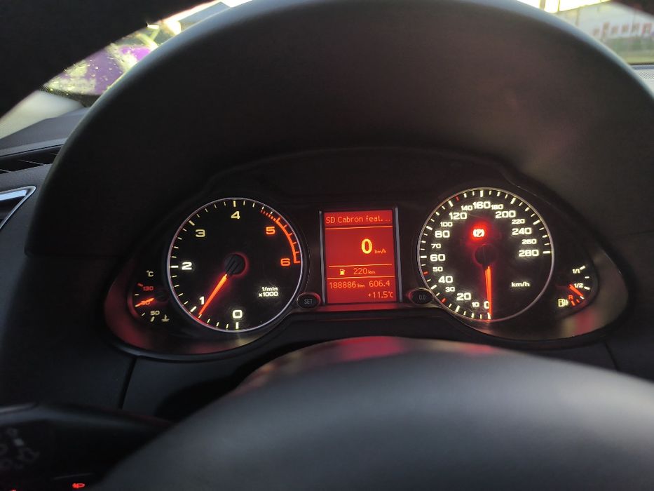 AUDI Q5 2.0 tdi 143 CP 2012 quattro manual