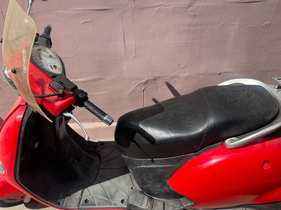 Скутер Kymco 250 Yup