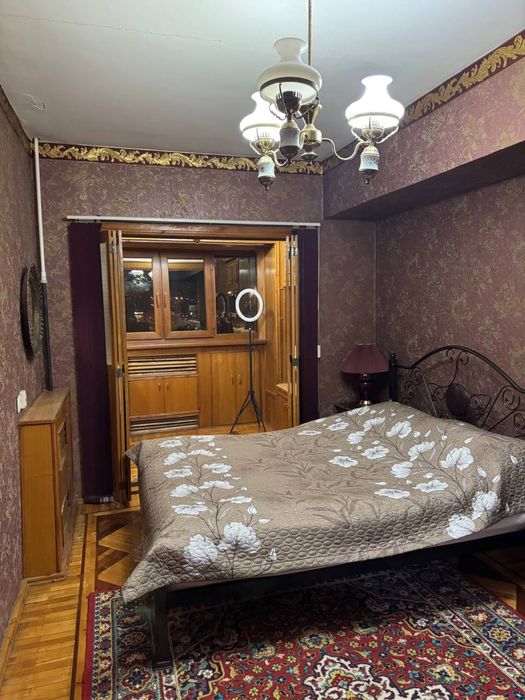 Ц5 3 комнатная Алайский галлерейный дом