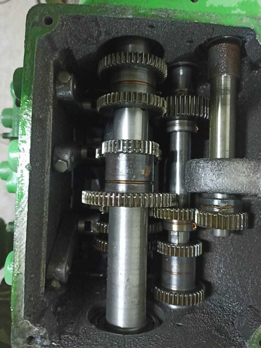 Продам токарный станок ТВ - 3