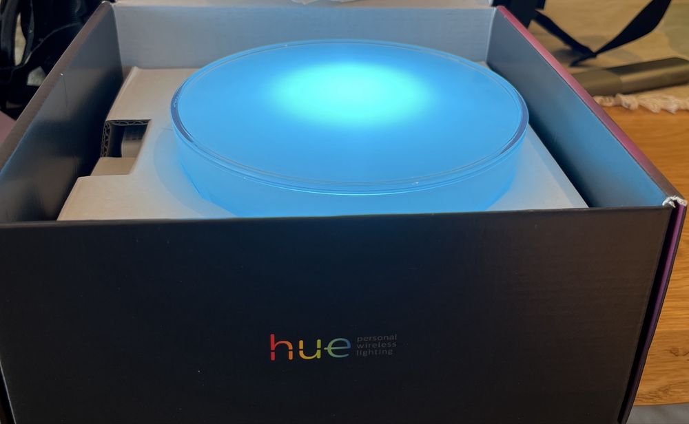 philips Hue Go портативна лампа