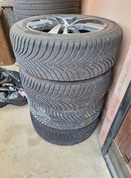 Anvelope 225/55/r18 all season 4 bucati