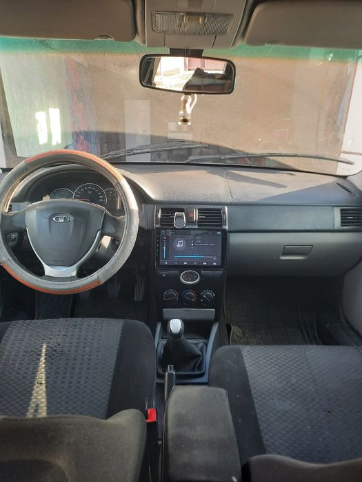 Лада приора универсал