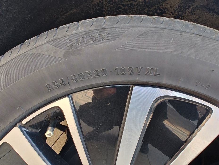 Автошина сотилади