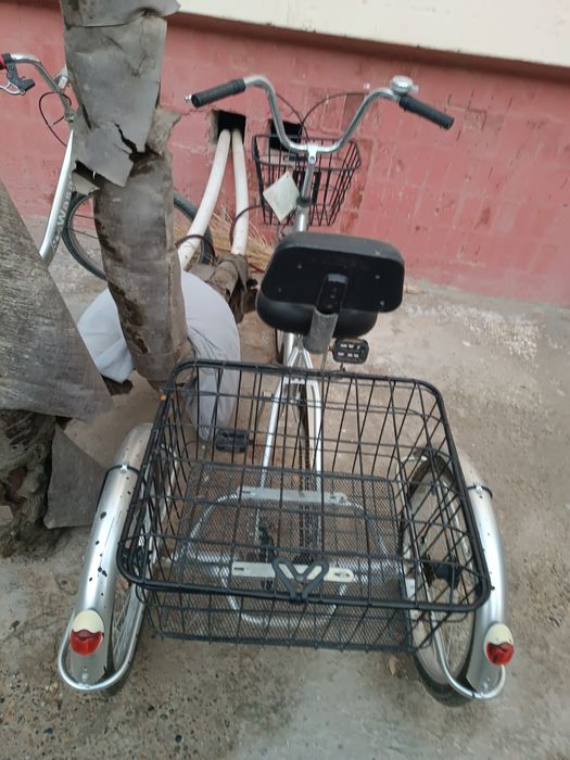 Велосипед 3 калослик сотилади