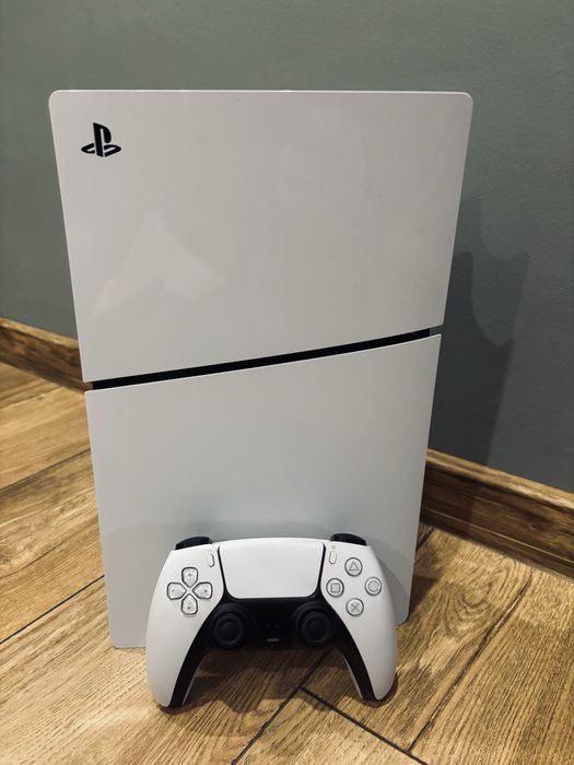 Ps5 slim на 3 месеца с 2 години гаранция