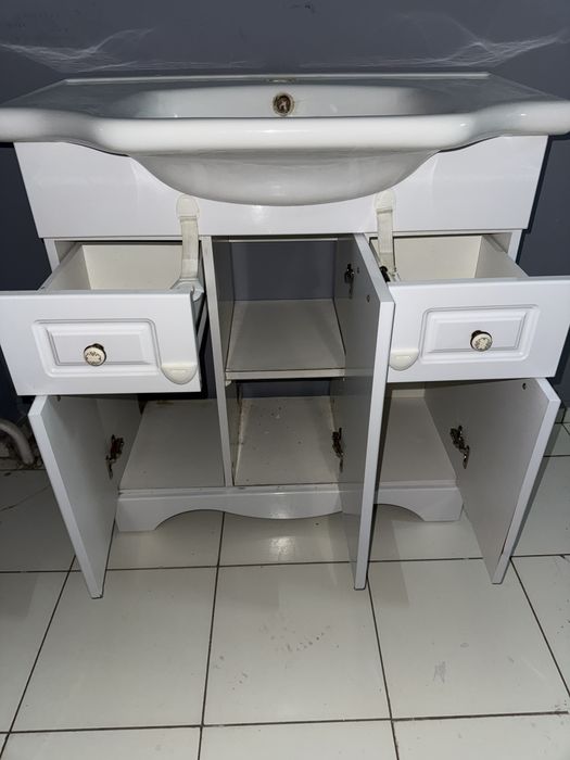 Раковина 80 см с тумбой