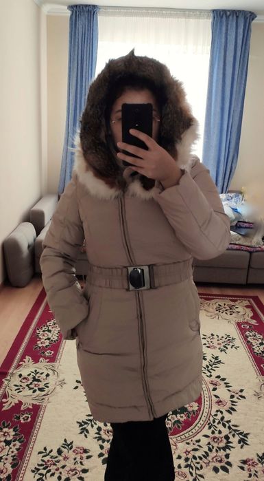 Продам зимнюю куртку