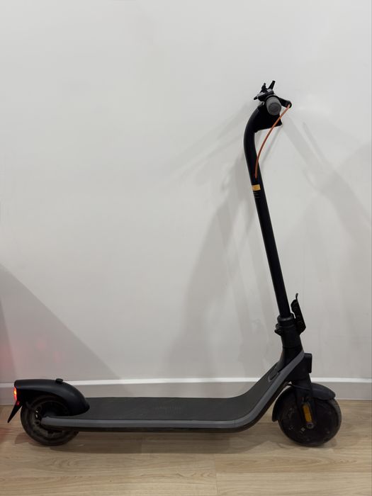 Ninebot Segway Kickscooter E2 Plus