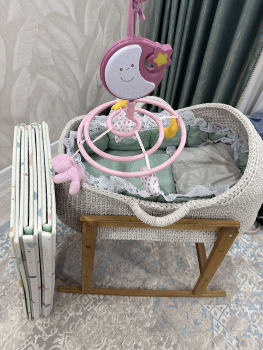 Люлька колыбелькасымен, коврик