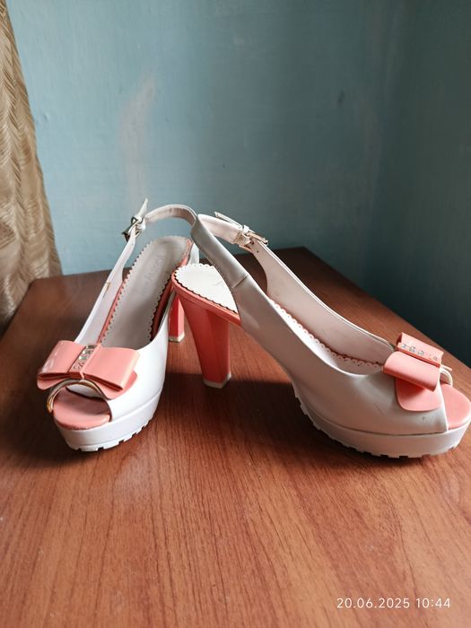 Туфельки,женские размер 36-37