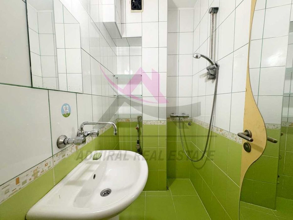 Дава се под наем Двустаен апартамент в Варна, Колхозен пазар - 60 кв.м за 350 € - Снимка #4