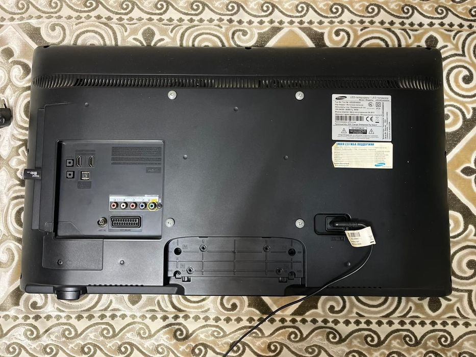 Телевизор Samsung 32' (81см)