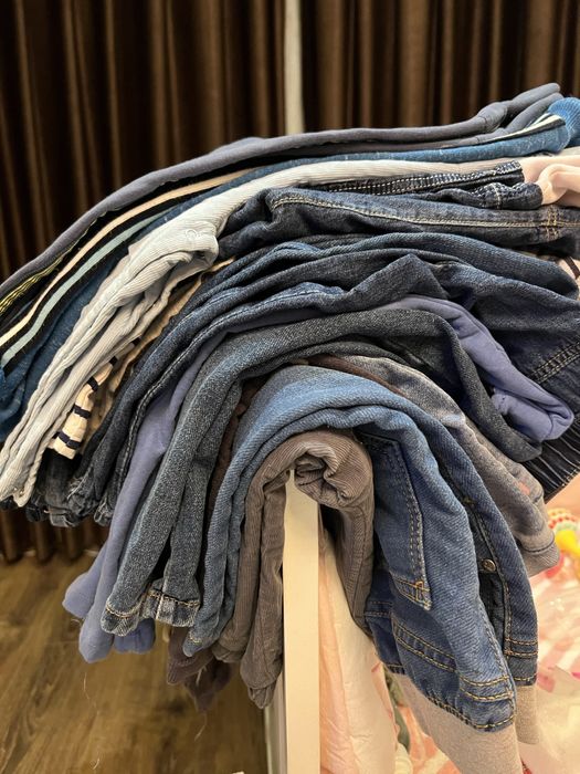 Lot baiat pantaloni bluze mar.80-86(18-24 luni)+ doua veste