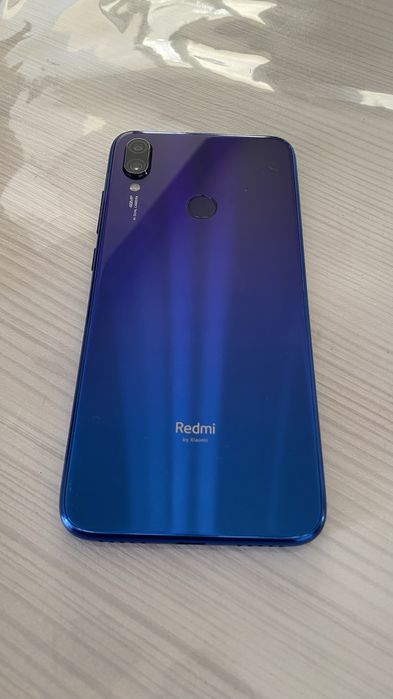 Продаю  Телефон Redmi