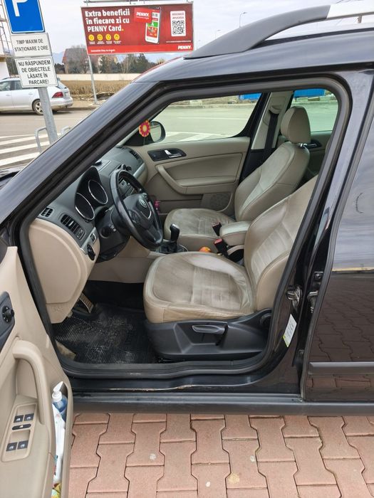 Vând Skoda Yeti 2010