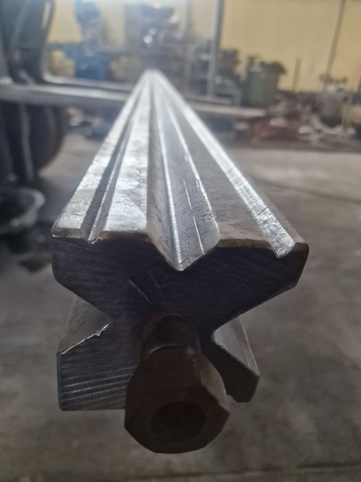 Продам матрицу  на листогиб 4м.100мм×95мм