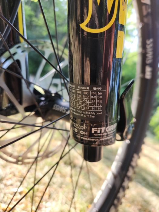 Furca Fox 38 170mm performance 2022 Grip 1 29"