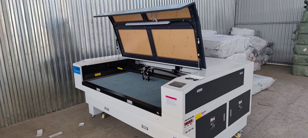 Лазирный станок  (Ali Lazer) 1610T 2 бошли