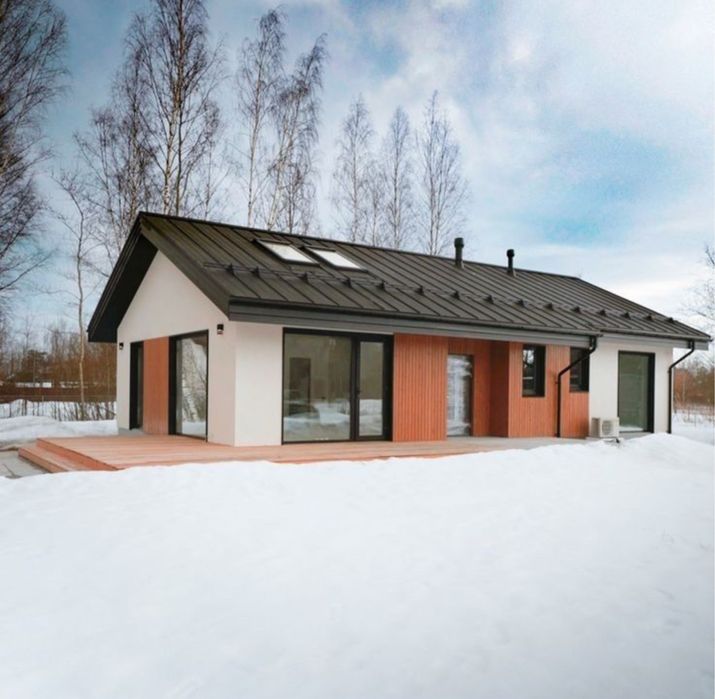 Vindem si realizam case pe structura metalica la cheie