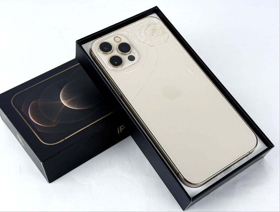 Apple iPhone 12 Pro 128GB Gold Отличен!