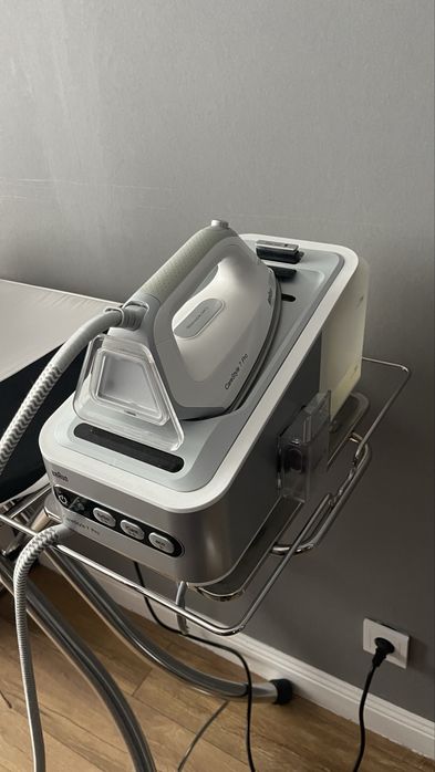 Парогенератор Braun Carestyle 7 Pro
