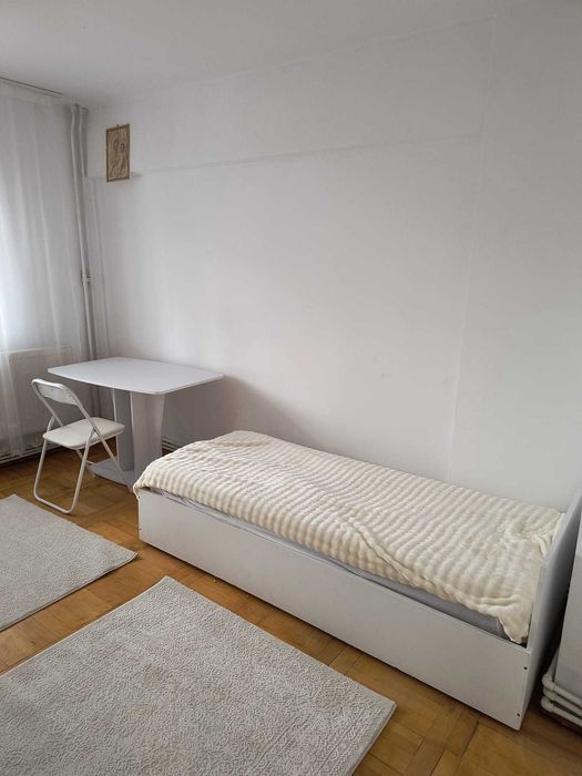 1 camera, Păcurari, Kaufland (doar pt studente)