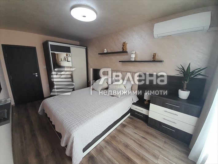 Продава се Двустаен апартамент в Пловдив, Младежки Хълм - 63 кв.м за 2445 €/кв.м - Снимка #1