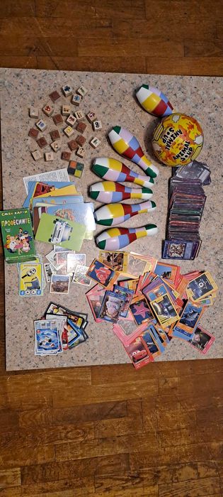 Лот от детски играчки