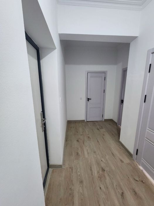 Аренда квартиры Урикзор резиденс 2/5/16 пустая