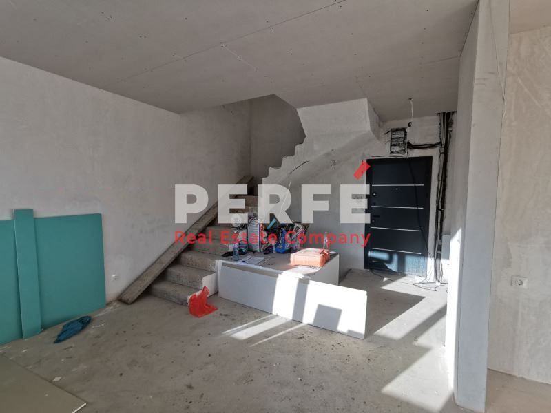 Продава се Къща в София, Кръстова вада - 200 кв.м за 2725 €/кв.м - Снимка #10