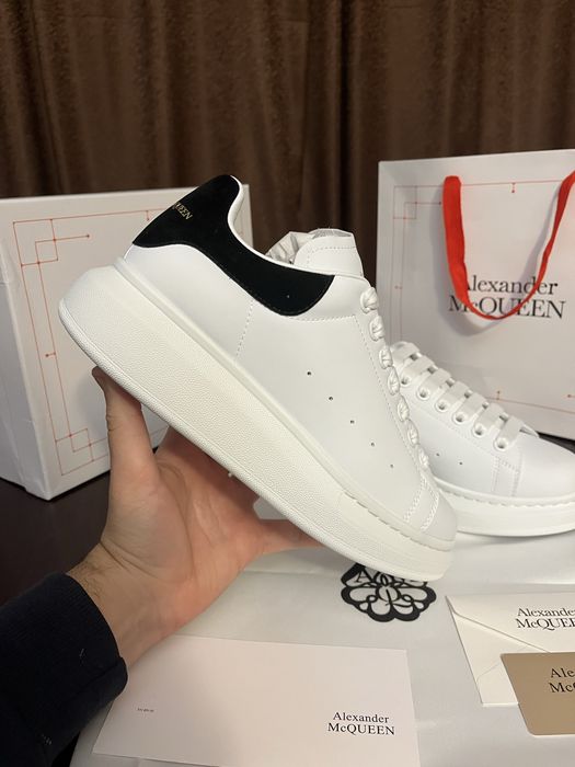 Alexander McQUEEN