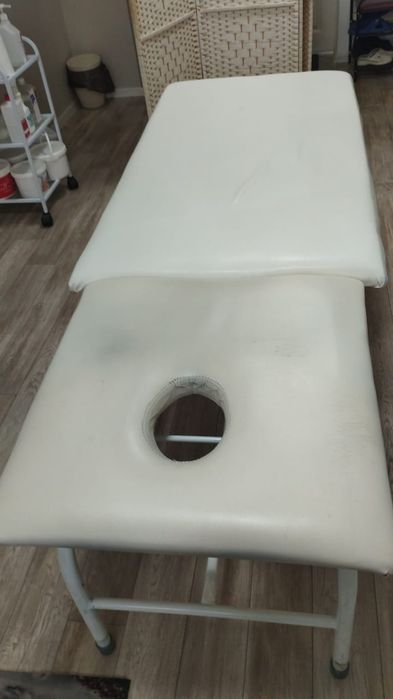 Кушетка стационарная