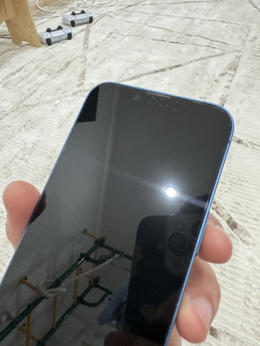 Продам IPhone 13 в 360защите