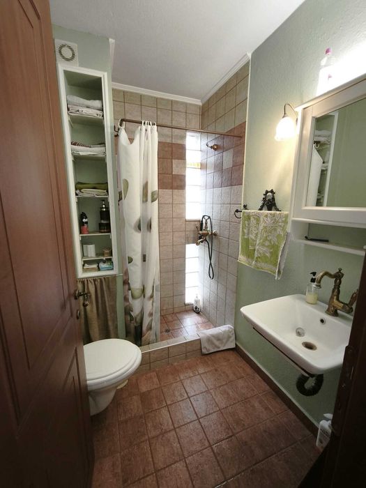 Продава изключителна къща само на 650 м от морето в Ставрос, Гърция