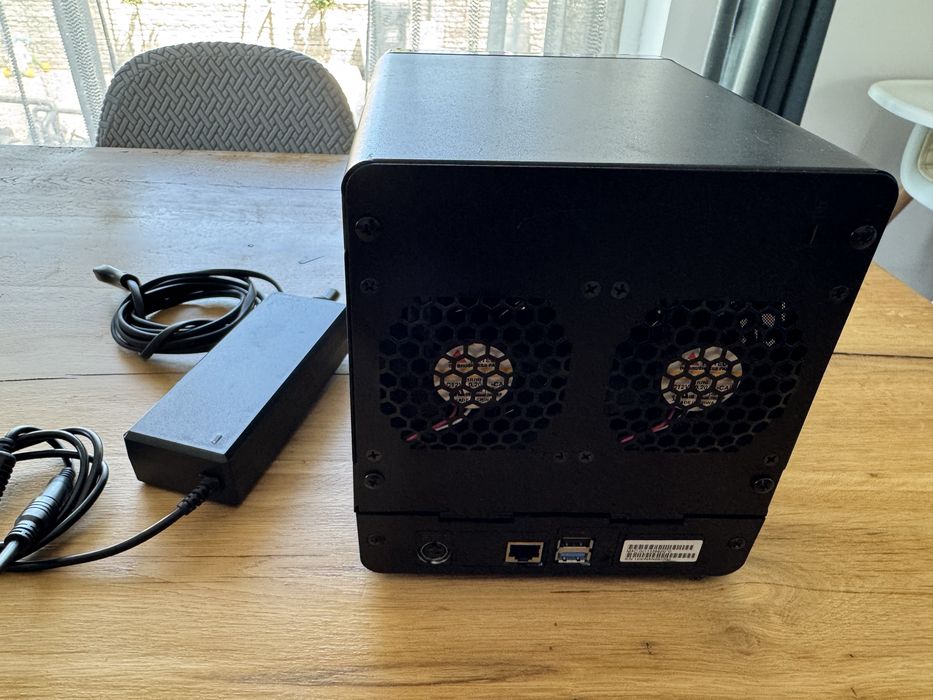 Synology DS416j NAS 4 bay