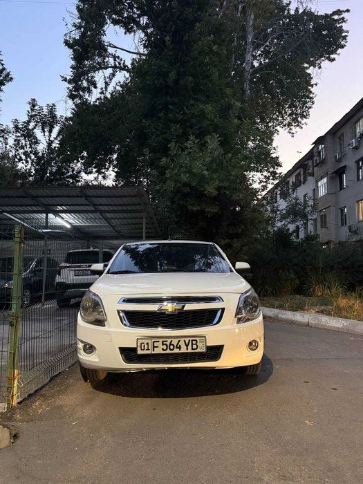 Chevrolet Cobalt 2022 года! Продам свою машину.