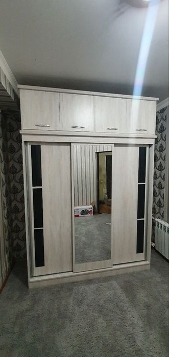 Shkaf  shkaflar kupe180 (250×180×57)