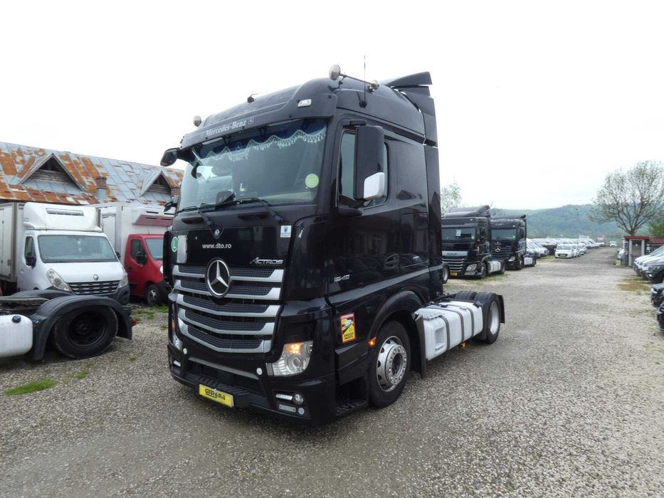 Mercedes Benz Actros Mega / STOC 2 UNITATI