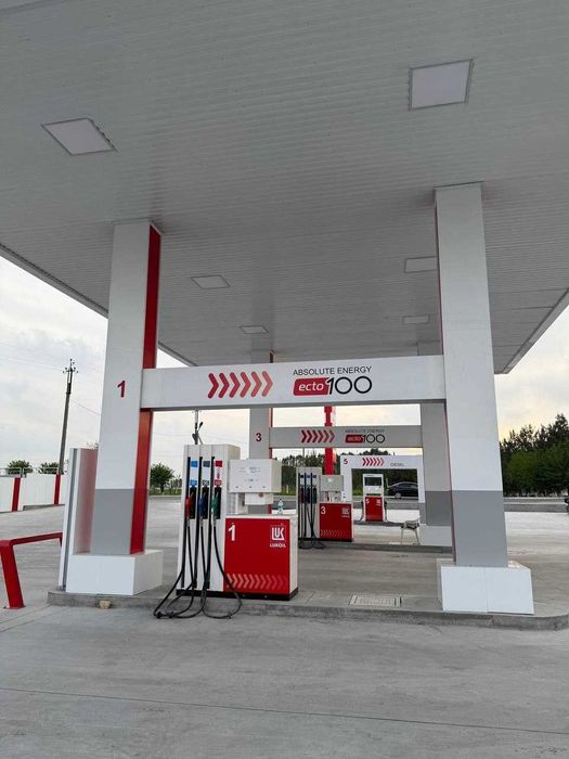 Бензакалонка Lukoil.Бензоколонка BENZAKOLONKA  1. 2. 6. 8.рукавные AZS