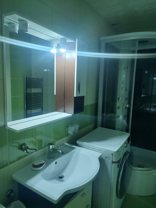 Apartament de închiriat