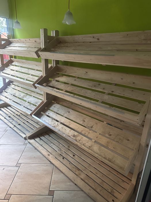 Rafituri pentru fructe si legume