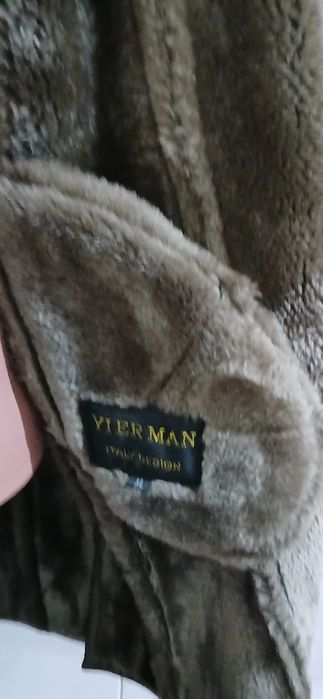 Cojoc damă are culoare kaki