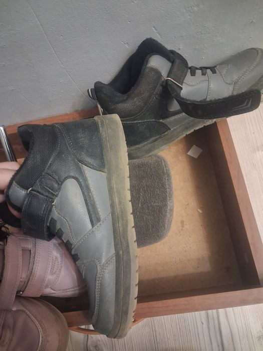 Продам сапоги для мальчика