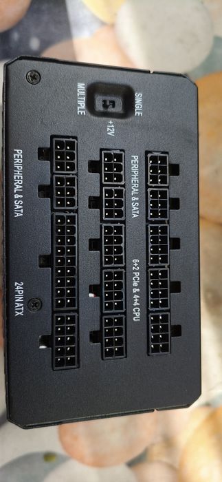 Блок питания Corsair HX1200