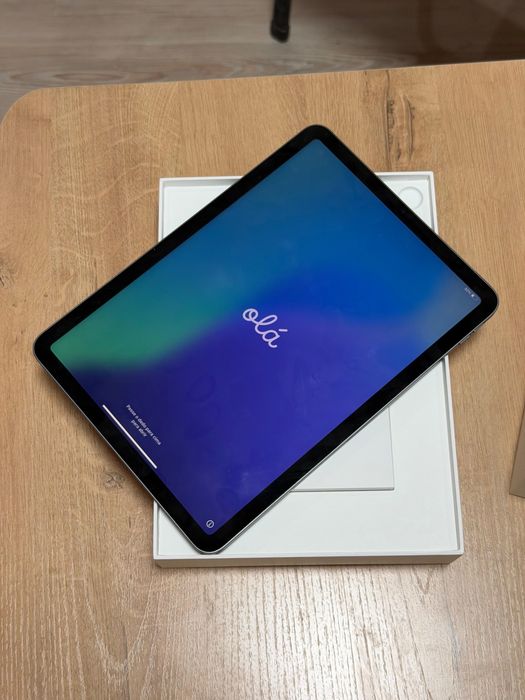 Apple iPad Air 10.9