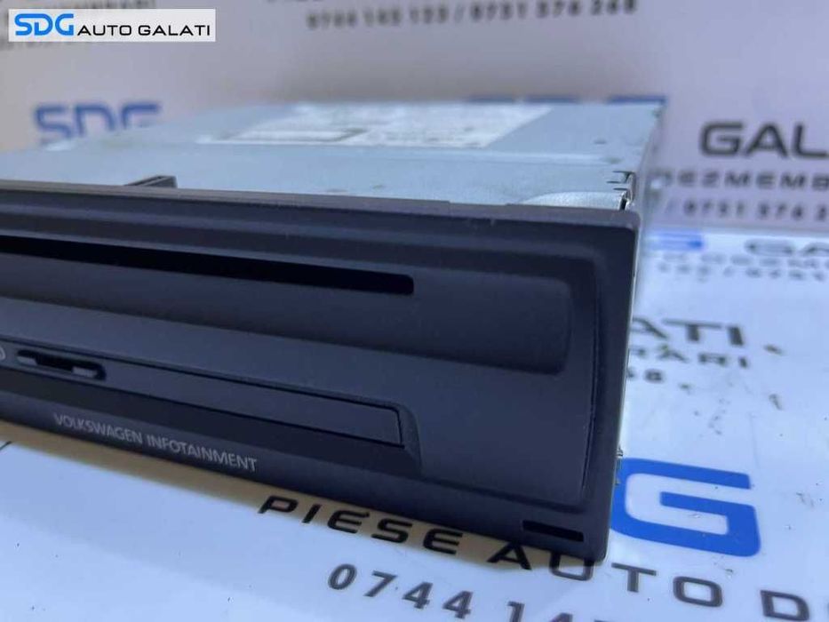 Unitate Modul Calculator Bluetooth Magazie CD - uri Slot Card SD VW Golf 7 2013 - 2017 Cod 5G0035820A [L5570]