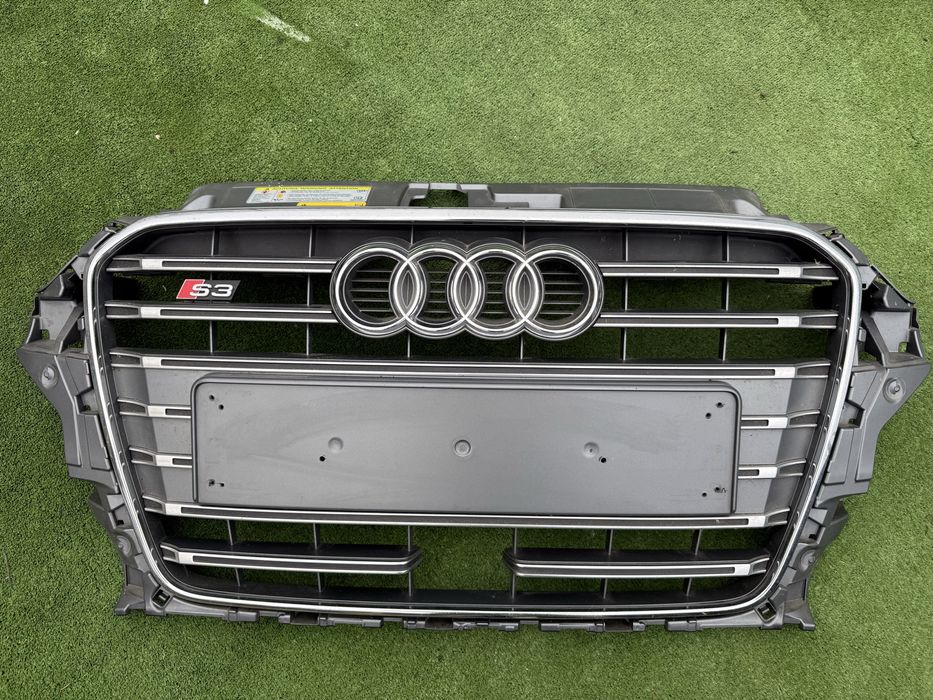 Решетка Audi  A3 8V S3 S-Line Маска Катинар Ауди А3 8В С3 С-Лайн 8V3