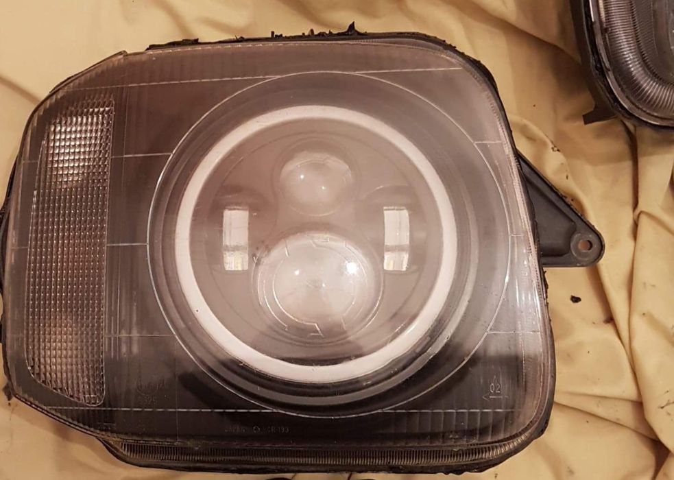 Faruri  led Suzuki jimny si   1 set halogen