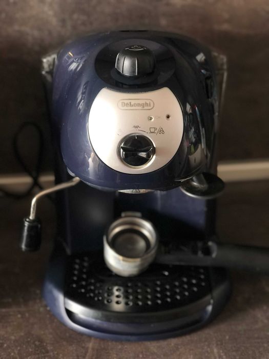 Кафе машина DeLonghi